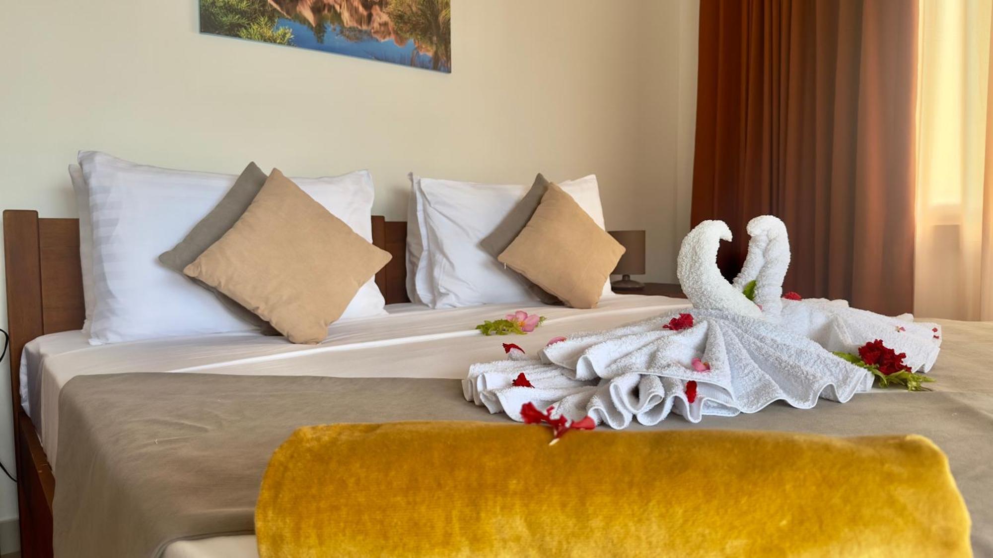 The Palm Seychelles *