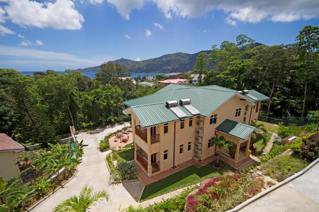 The Palm Seychelles * Bel Ombre